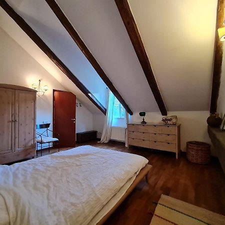 Magic Central Attic Apartment Прага Экстерьер фото
