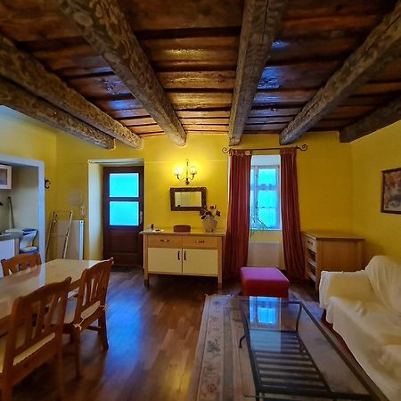 Magic Central Attic Apartment Прага Экстерьер фото